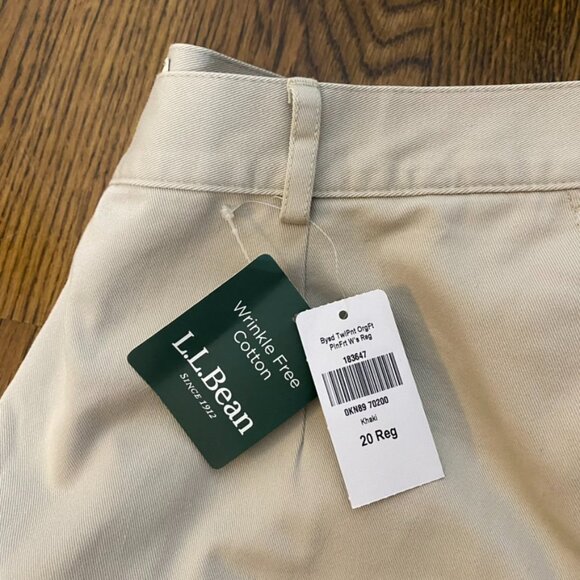 (2) L.L. Bean Original Fit chinos navy cropped pants & khaki pants 20R NWT women - Picture 2 of 12